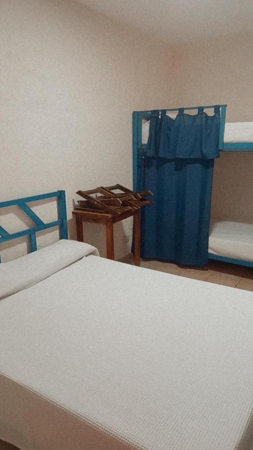 Black Sheep International Hostel Мендоса Экстерьер фото