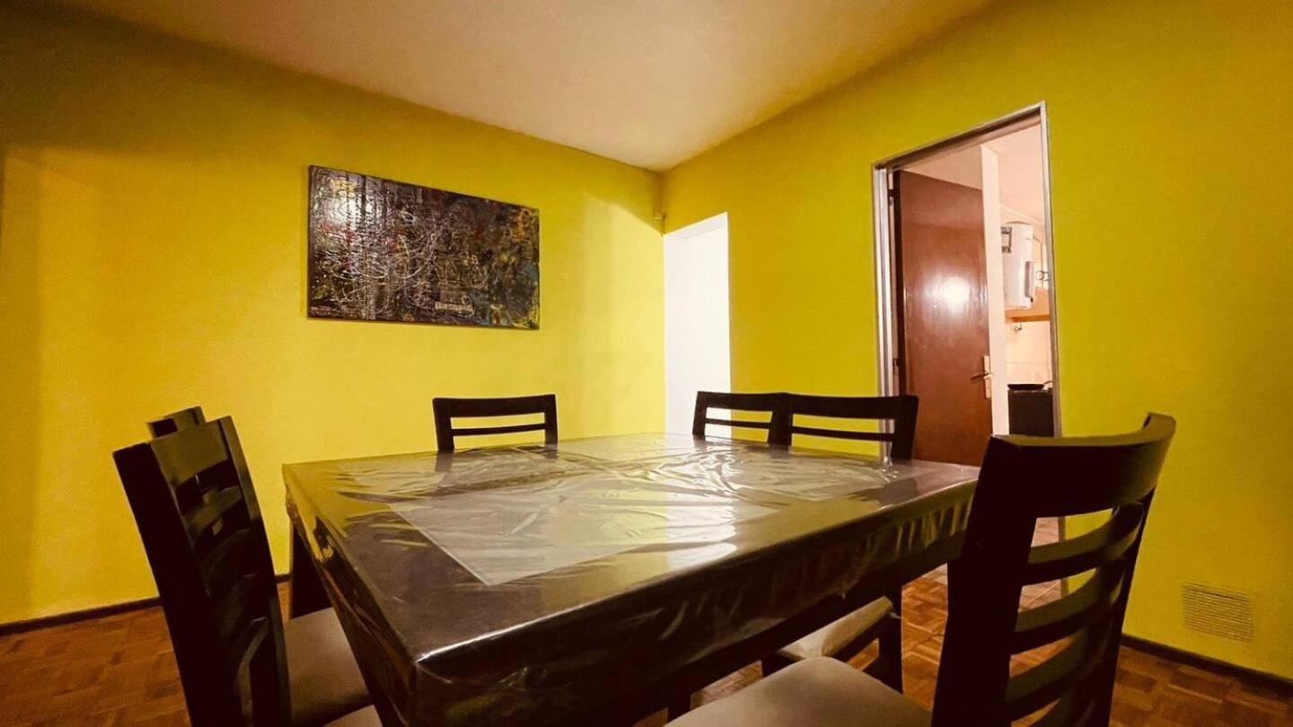 Black Sheep International Hostel Мендоса Экстерьер фото